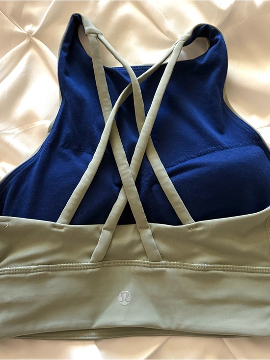 Lululemon High Neck Sports Bra in Moss, Size 4, Excellent! - Picture 2 of 5